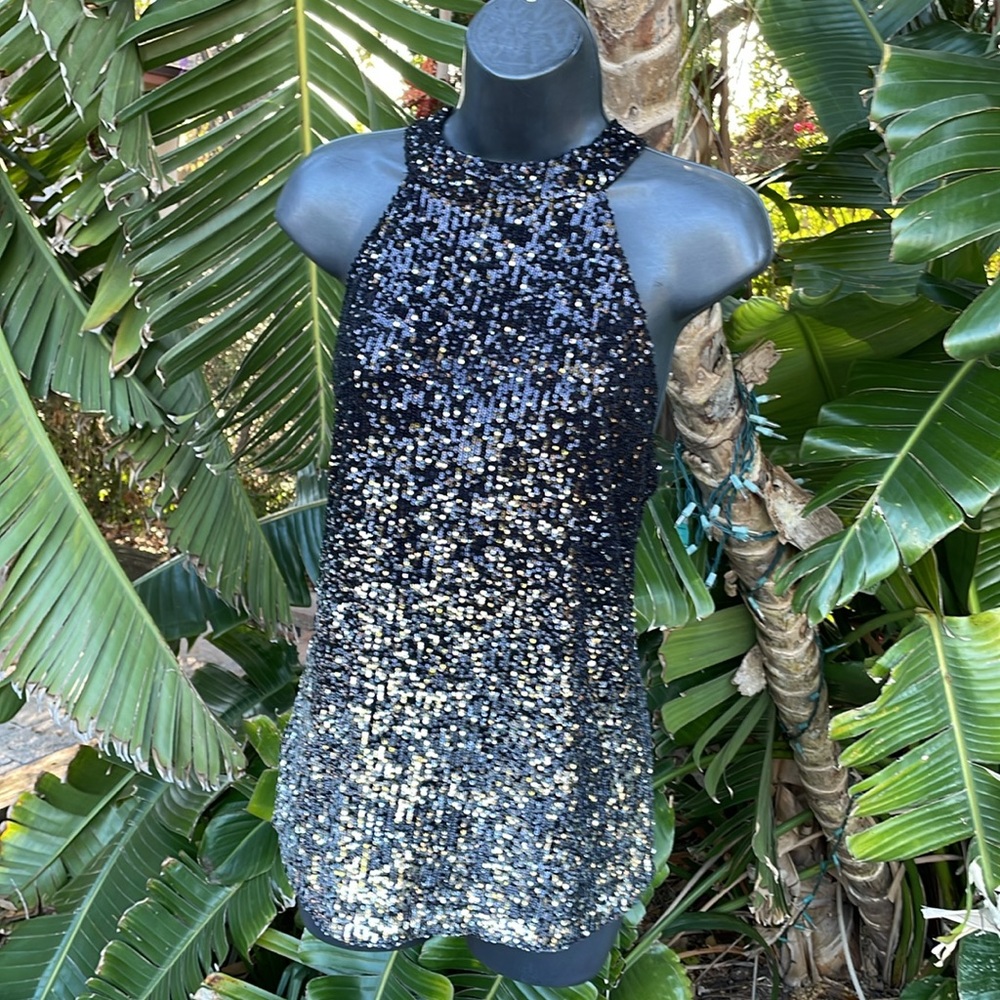 - Cable and gauge silver sequin halter look top - Picture 3 of 6